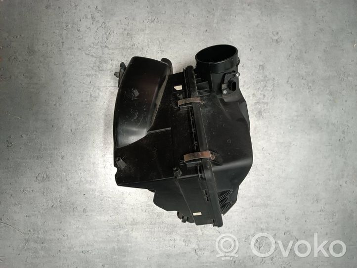 BMW 3 G20 G21 Boîtier de filtre à air 8580424