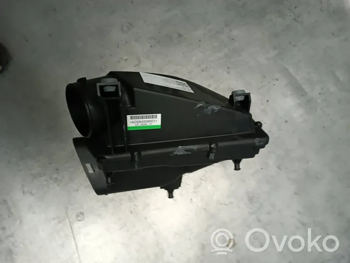 BMW X5M G05 F95 Caja del filtro de aire 9845086