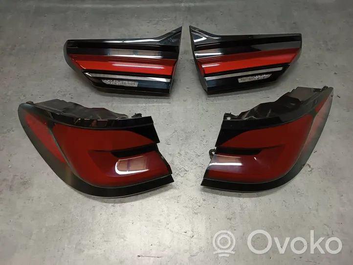 BMW 5 G30 G31 Set di luci posteriori 8493825