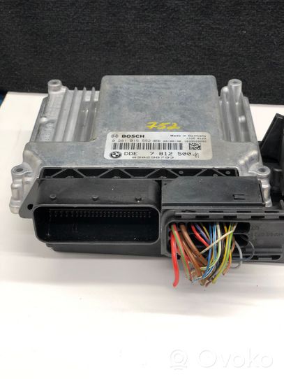 BMW 5 E60 E61 Komputer / Sterownik ECU i komplet kluczy 7812500