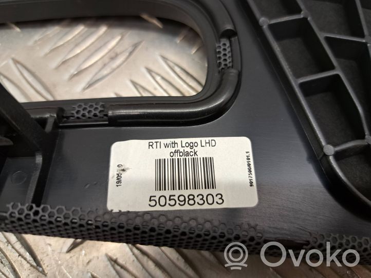 Volvo XC70 Maskownica centralnego głośnika deski rozdzielczej 30722623