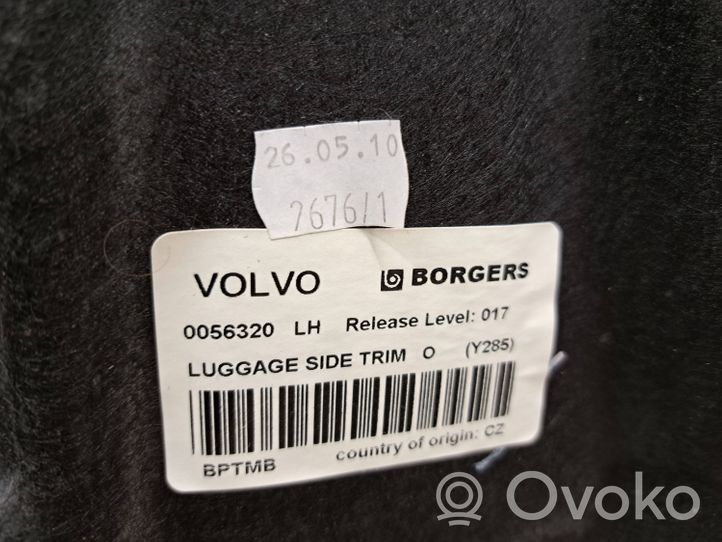 Volvo XC70 Boczek / Tapicerka / bagażnika 39809590
