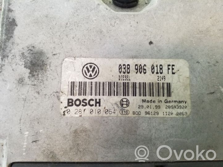 Volkswagen PASSAT B5 Sterownik / Moduł ECU 038906018FE