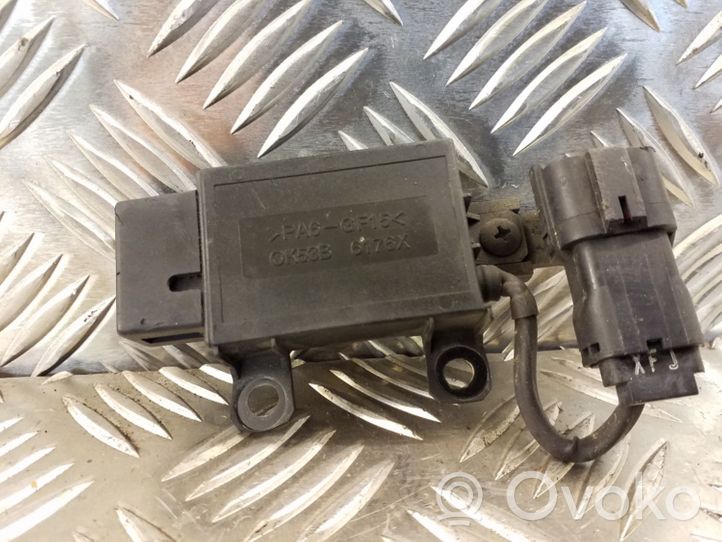 KIA Carens I Coolant fan relay OK53B6176X