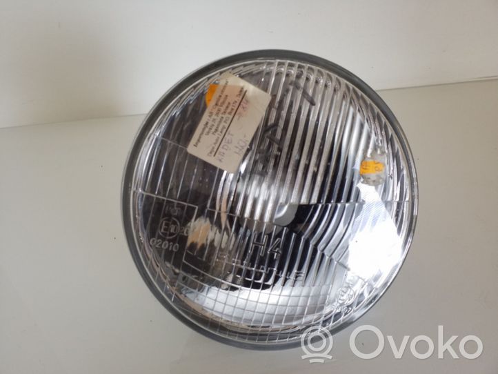 Volkswagen Golf III Lampa przednia 02010