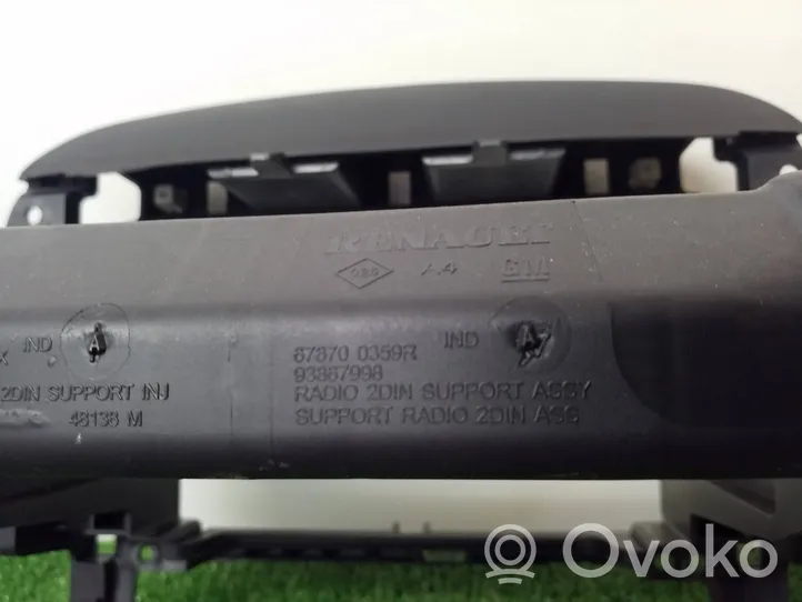 Opel Vivaro Inny element deski rozdzielczej 678700359R