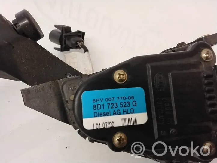 Audi A4 S4 B5 8D Pedale dell’acceleratore 8D1723523G