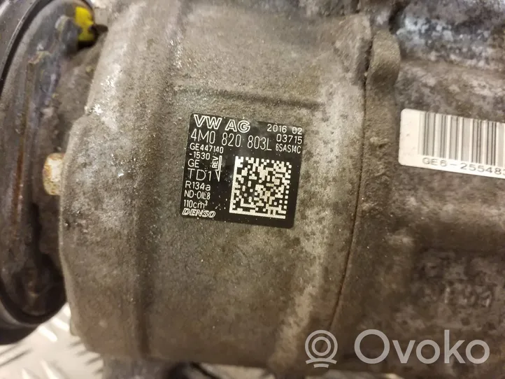 Audi A4 S4 B9 Ilmastointilaitteen kompressorin pumppu (A/C) 4M0820803L