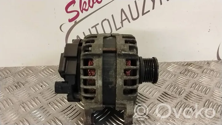 Audi A3 S3 8V Generatore/alternatore 03L903023K