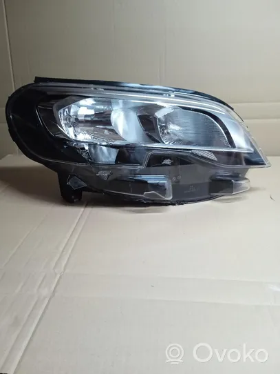 Peugeot Traveller Lampa przednia 9808572580-00