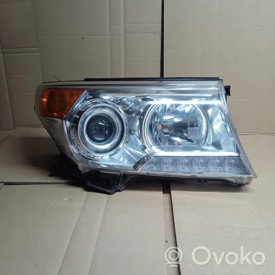 Toyota Land Cruiser (J200) Faro/fanale LAMPA