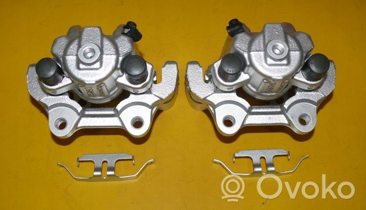 BMW 3 F30 F35 F31 Set dischi freno e pinze 716084