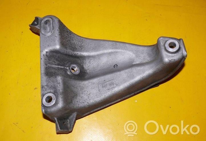 Audi A8 S8 D2 4D Support, suspension du moteur 4D0199308A