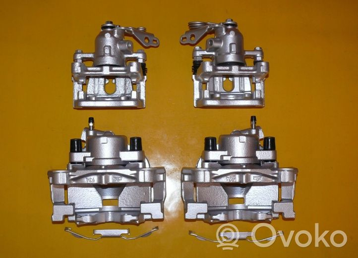 Ford Mondeo MK IV Set dischi freno e pinze ATE745