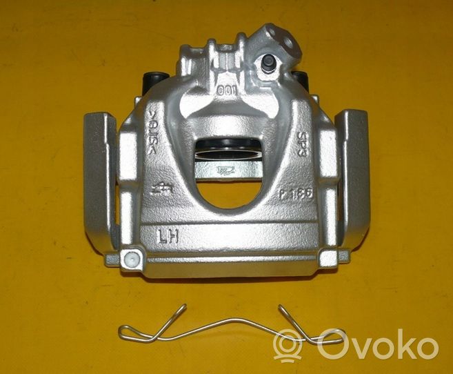 Peugeot 508 RXH Bremsscheiben und Bremssättel eingestellt 9686563680