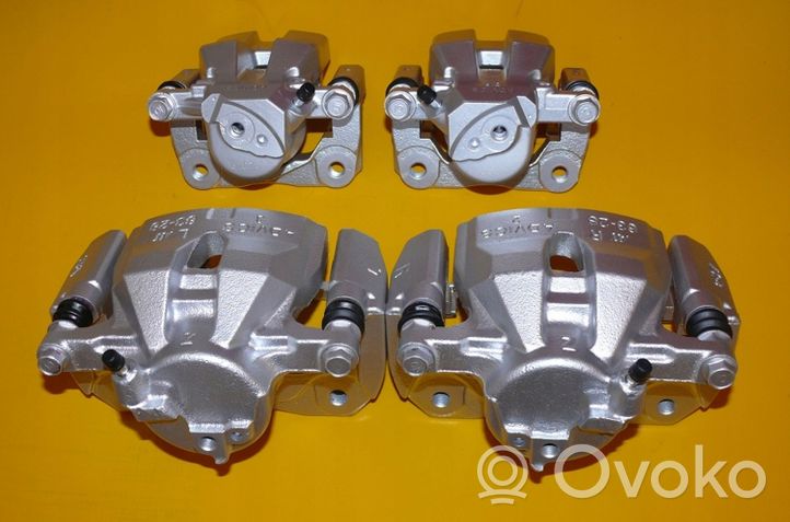 Toyota RAV 4 (XA30) Set dischi freno e pinze 36328