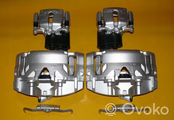 Volvo V60 Set dischi freno e pinze 