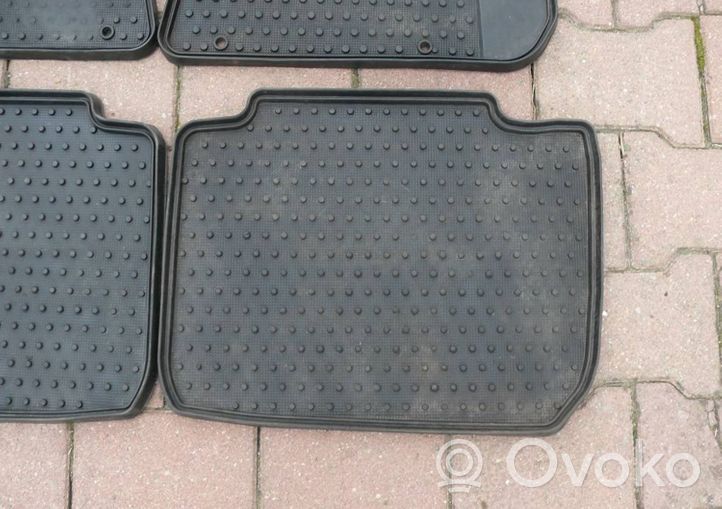 Subaru Legacy Kit tapis de sol auto 