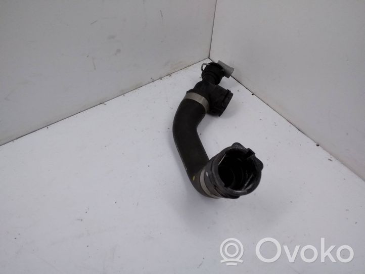 Mercedes-Benz C W205 Tubo flessibile del liquido di raffreddamento del motore A2055013301