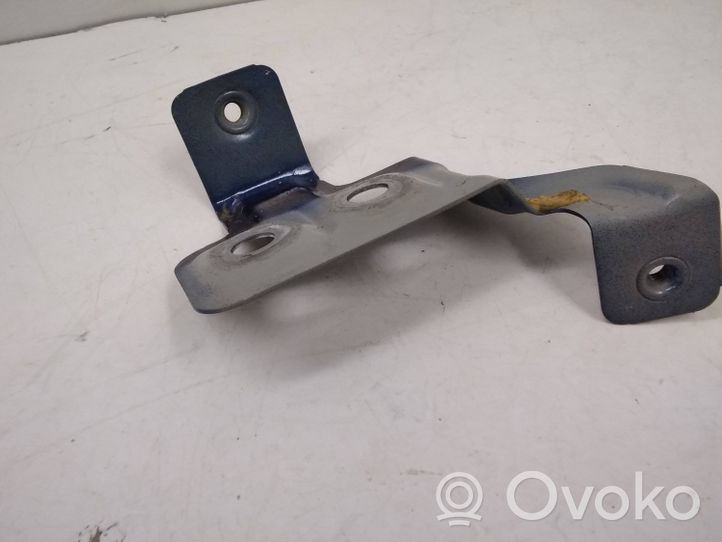 BMW 5 G30 G31 Supporto di montaggio del parafango 