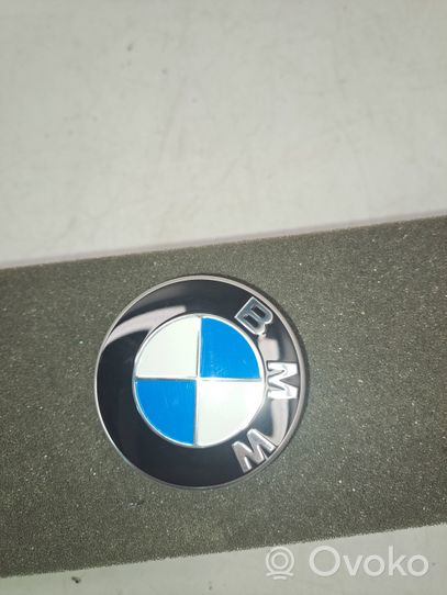 BMW X4 G02 Alkuperäinen pölykapseli 6850834