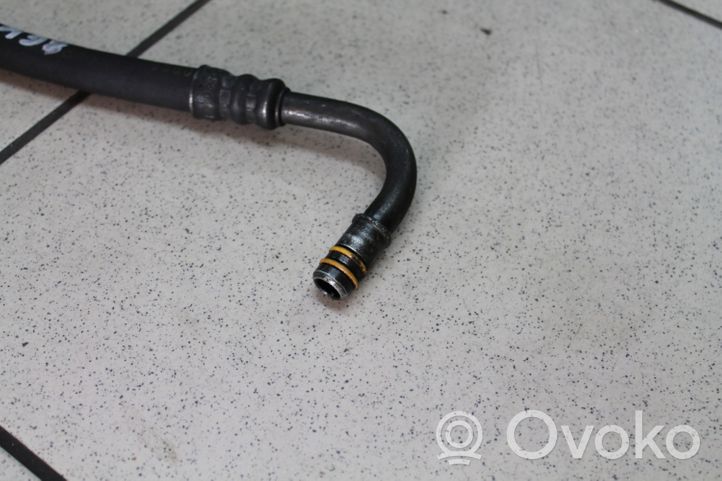 Volvo V70 Gearbox oil cooler pipe/hose 8649520