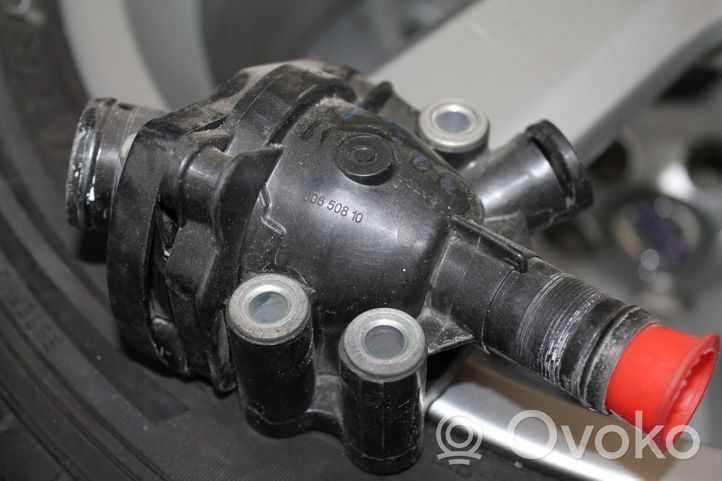 Volvo S40 Termostato/alloggiamento del termostato 30650810