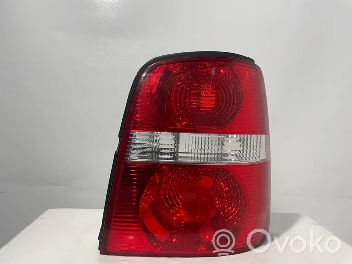 Volkswagen Touran I Listwa pod lampę tylną 1T0845312A