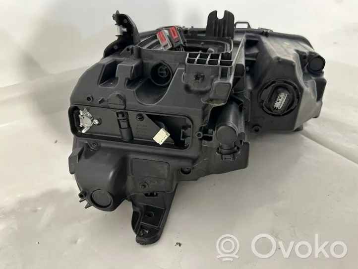 Opel Insignia B Lampa przednia 11764080000