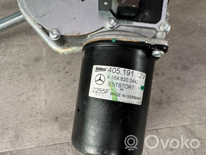 Mercedes-Benz GLE (W166 - C292) Etupyyhkimen vivusto ja moottori A1668204400