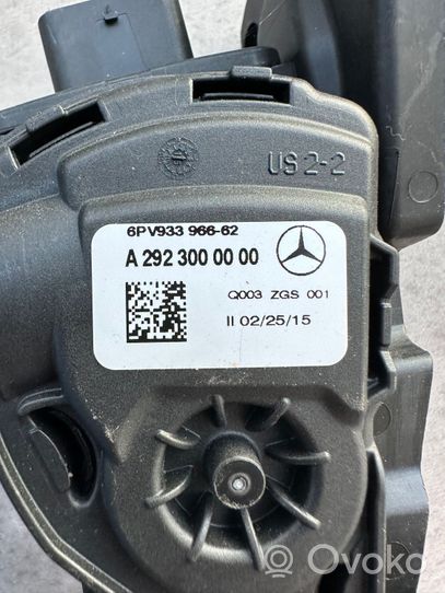 Mercedes-Benz GL X166 Pédale d'accélérateur A2923000000
