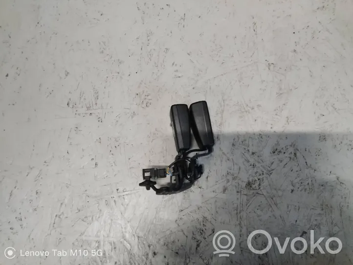 Audi A3 S3 8V Keskipaikan turvavyön solki (takaistuin) 8v0857739qvz