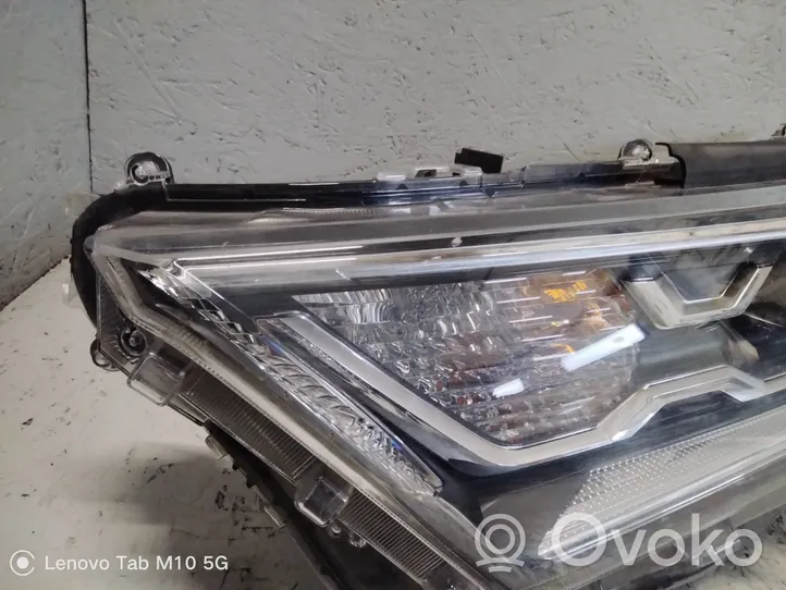 Toyota RAV 4 (XA50) Headlight/headlamp 8990742060