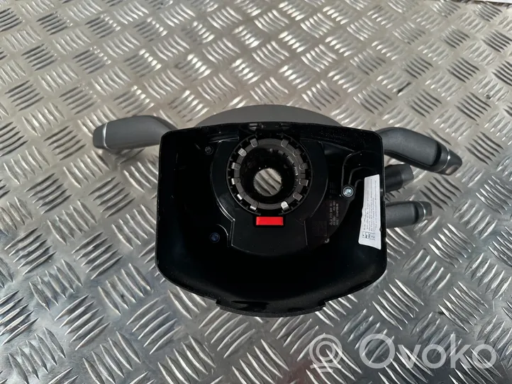 Mercedes-Benz E W213 Interruptor/palanca de limpiador de luz de giro A2139003912