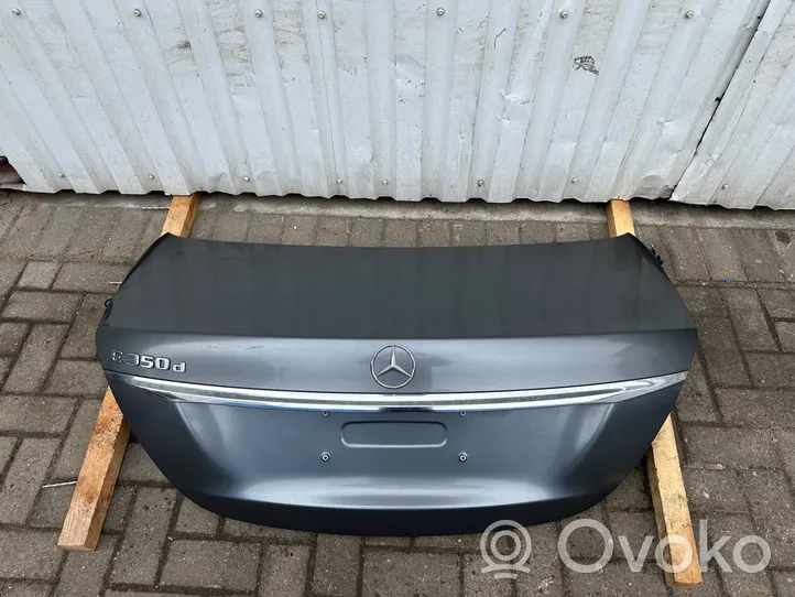 Mercedes-Benz E W213 Takaluukun/tavaratilan kansi 