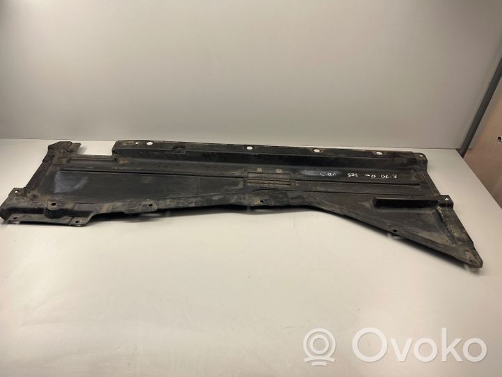 BMW X5 E70 Center/middle under tray cover 7178548