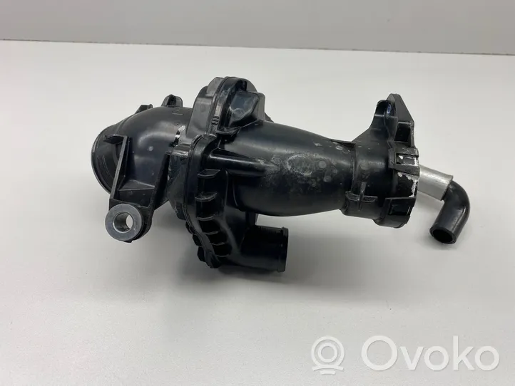 Renault Kadjar Turbo air intake inlet pipe/hose 165761844R