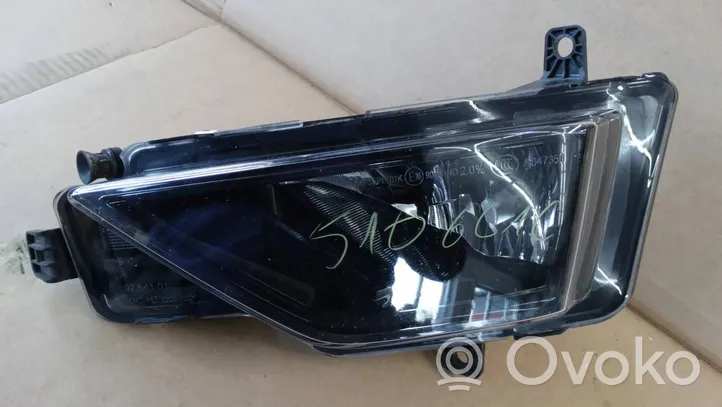 Volkswagen Golf Sportsvan Front fog light 510941661C