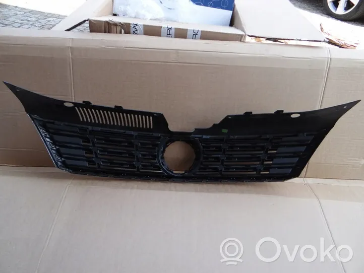 Volkswagen PASSAT CC Front bumper upper radiator grill 3C8853653A