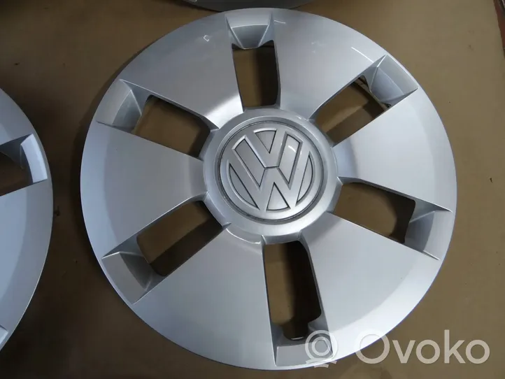 Volkswagen Up R14 wheel hub/cap/trim 1S0601147