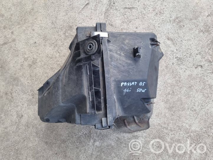 Volkswagen PASSAT B5 Scatola del filtro dell’aria 3B0133837D