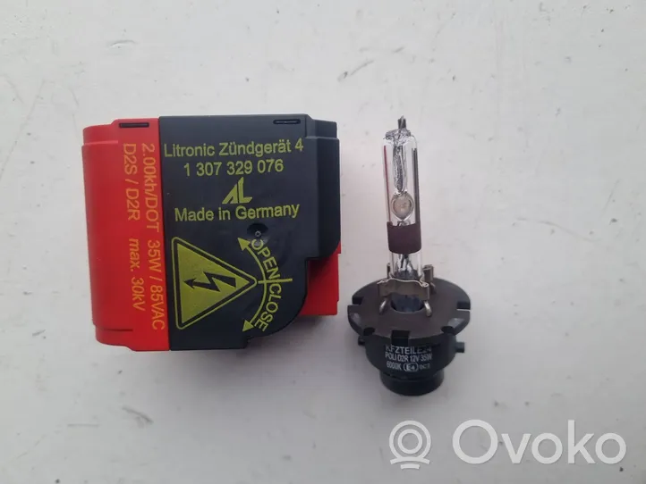 Volkswagen Touran I Headlight ballast module Xenon 1307329076