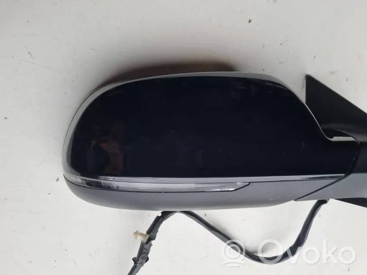 Audi A3 S3 8P Front door electric wing mirror 