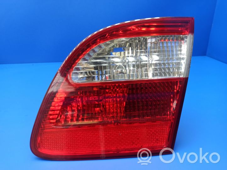 Mercedes-Benz E W211 Tailgate rear/tail lights A2118201464