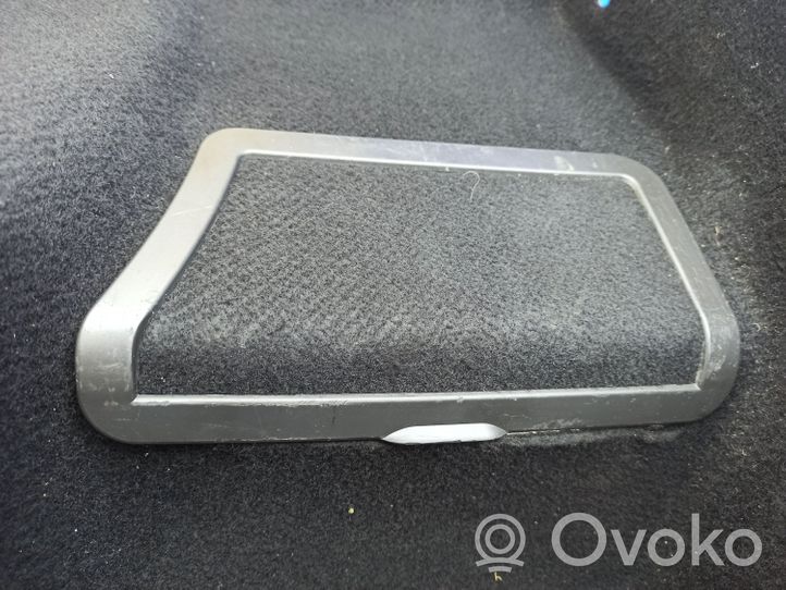 Mercedes-Benz E W211 Rivestimento pannello inferiore del bagagliaio/baule A2116907553