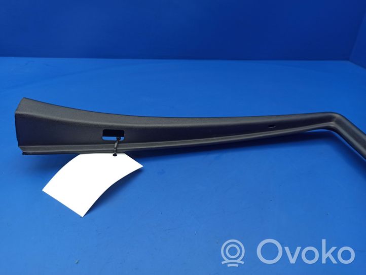 Mercedes-Benz S W126 Rivestimento modanatura del vetro della portiera anteriore 1267250371