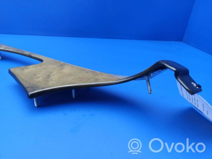 Mercedes-Benz E W211 Barra di rivestimento della portiera anteriore 204965