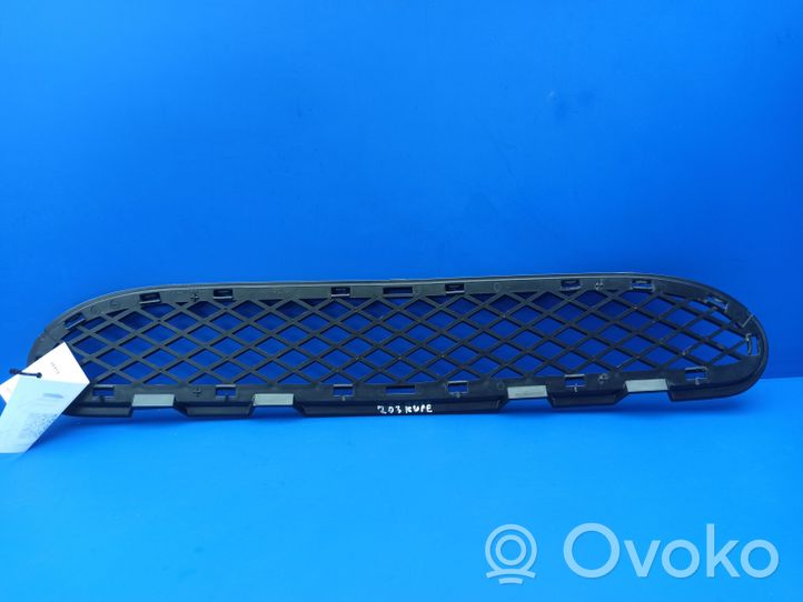 Mercedes-Benz C W203 Grille inférieure de pare-chocs avant A2038850823