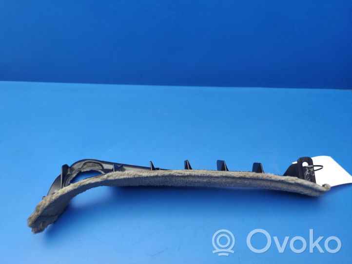 Mercedes-Benz C W203 Garniture panneau latérale du coffre A2036900940