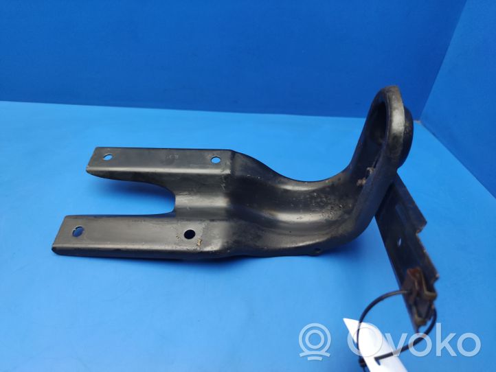 Mercedes-Benz SLK R171 Radiator mount bracket R171